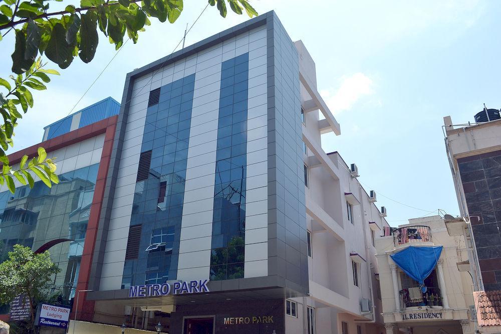 Hotel Metro Park à Chennai Extérieur photo